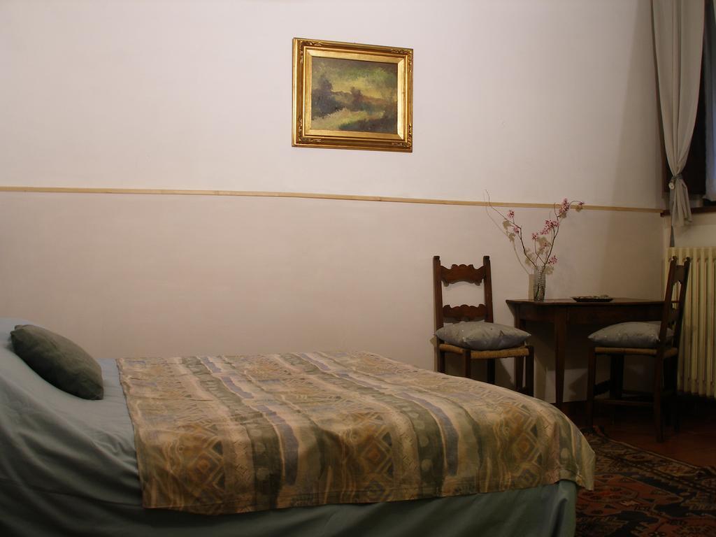 B&B Della Rosa Civitella D'Arna Zimmer foto